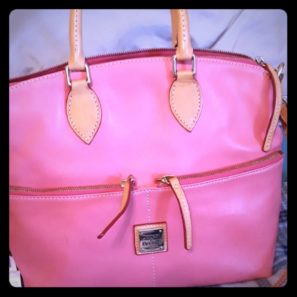 Pink leather dooney and bourke handbag